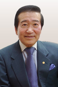 中嶋茂氏